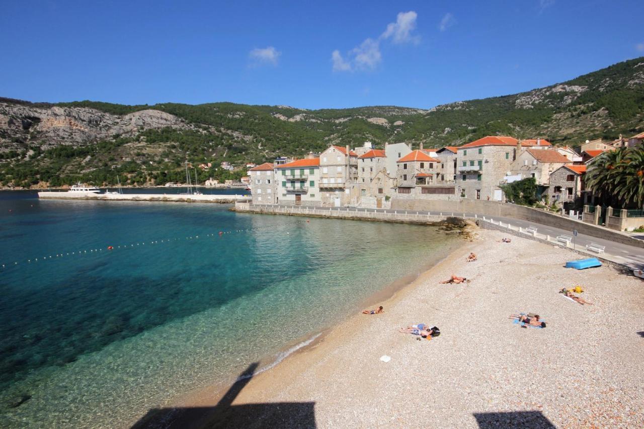 Apartments And Rooms By The Sea Komiza, Vis - 2431 Экстерьер фото