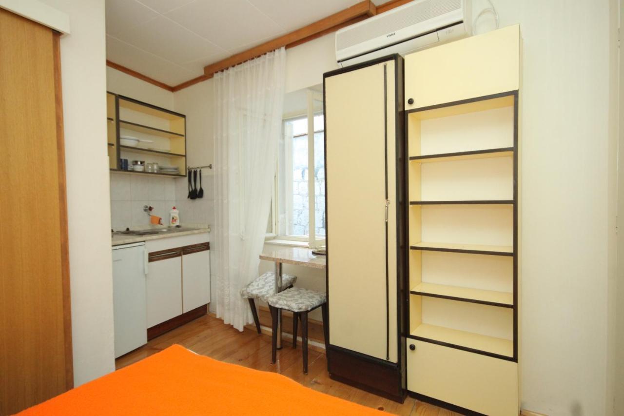 Apartments And Rooms By The Sea Komiza, Vis - 2431 Экстерьер фото